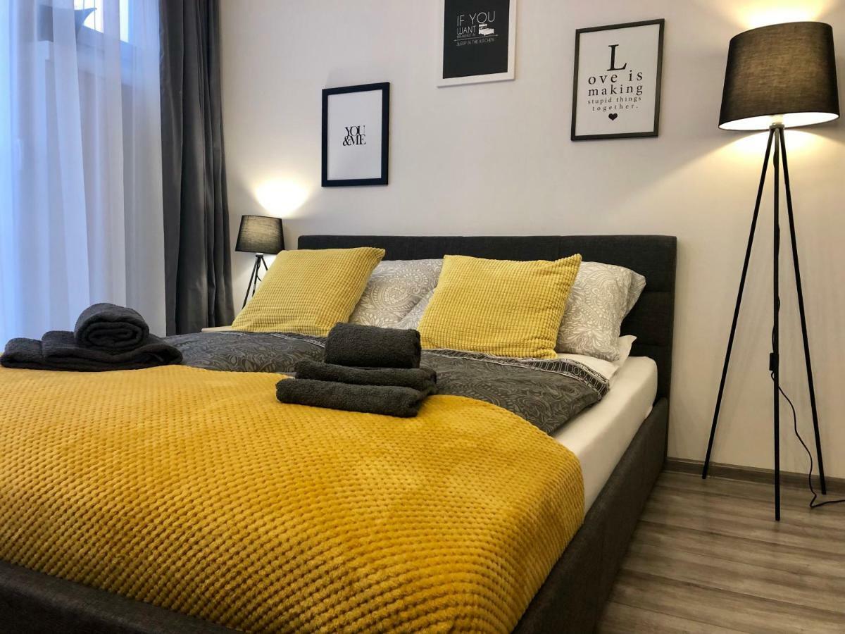 Apartment Szczesliwa 13 - Plac Ratuszowy Jelenia Gora